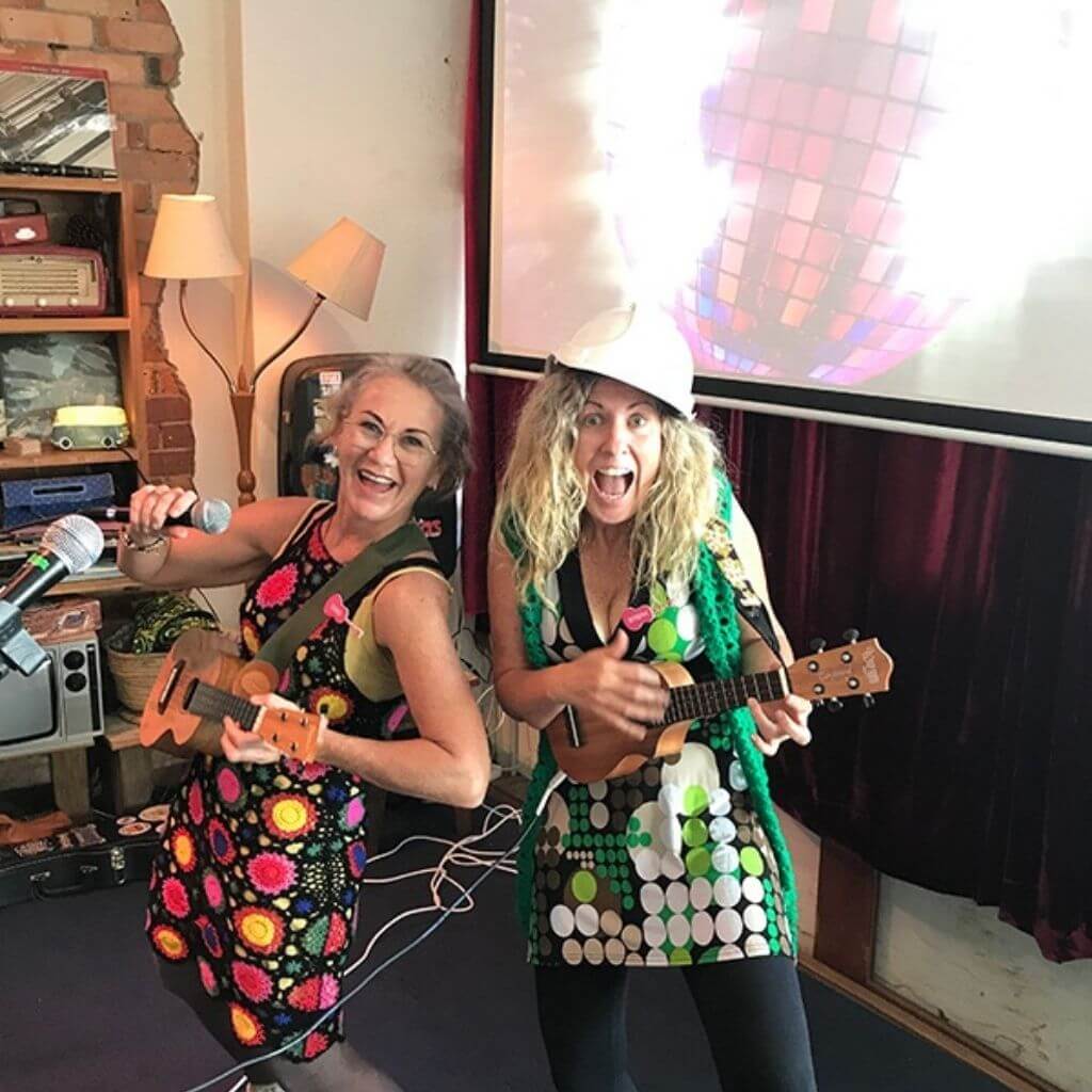 Steph teaching ukulele lessons with Uko Ono in Coffs Harbour